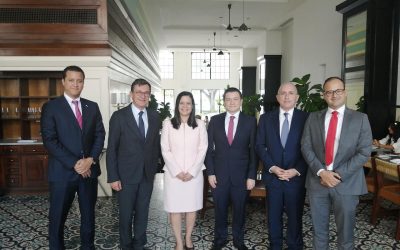 Empresarios franceses del MEDEF visitan Panamá para conocer las ventajas en materia de transparencia