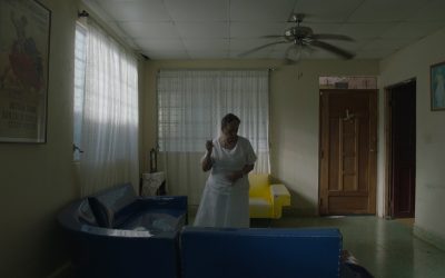 La artista panameña Ana Elena Tejera, participa en la colectiva PANORAMA 22