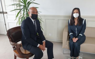 SE Issamary Sánchez sostuvo reunión con el señor Arnaud NGATCHA, Adjunto a la Alcaldía de París a cargo de los asuntos internacionales, donde conversamos de temas de interés entre Panamá y Francia.