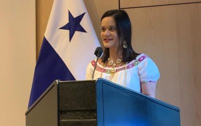 Bicentenario. Presentación de «Historia de Historia de un amor».