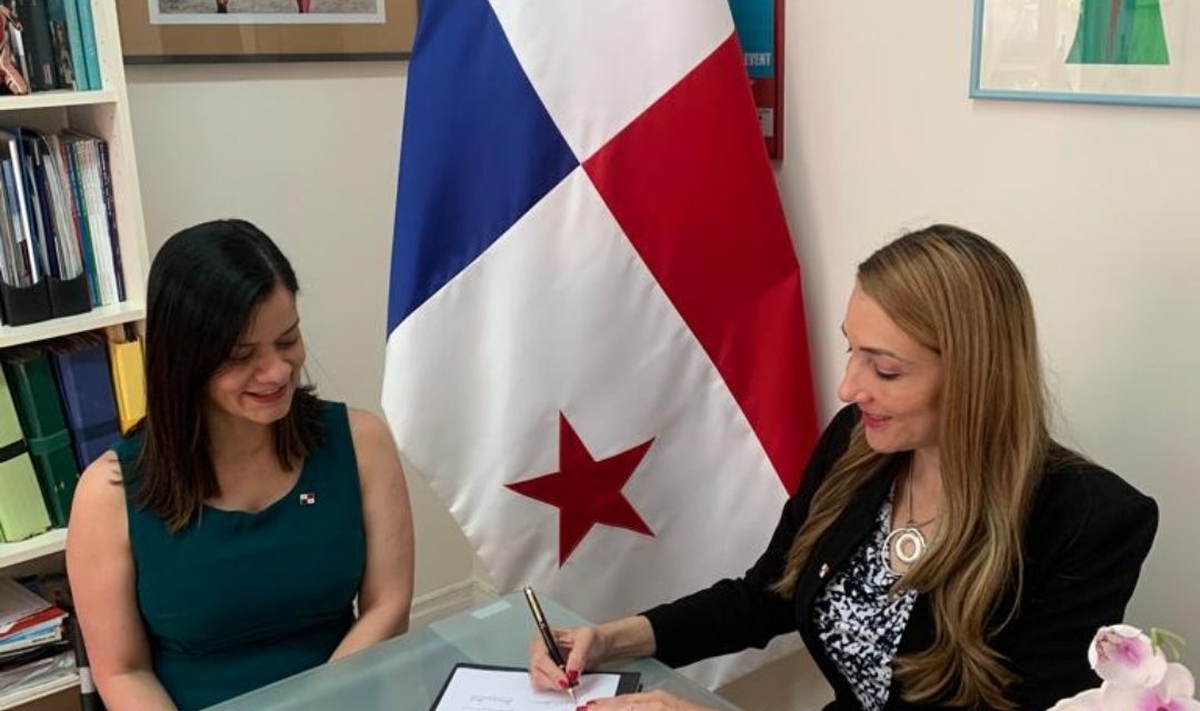 Ascenso de Joanna Villarreal a Primera Secretaria de Carrera Diplomática y Consular.
