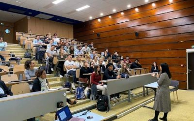 Conferencia de Panamá por SE Issamary Sánchez en el Centro Kedge Business.