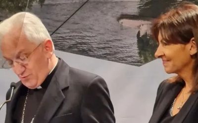 Invitation de la Maire de Paris.