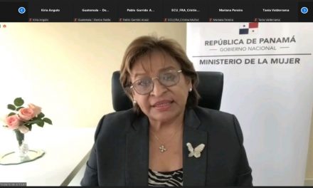 Conversatorio con la Primera Ministra del Ministerio de la Mujer de 🇵🇦 y la Red de Diplomáticas Latinoamericanas en 🇨🇵.