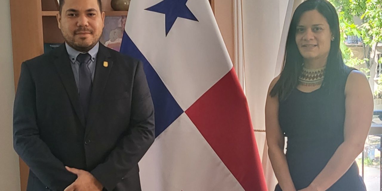 Visite de M. Mario Meléndez, directeur de la gestion environnementale de la mairie de Panama.